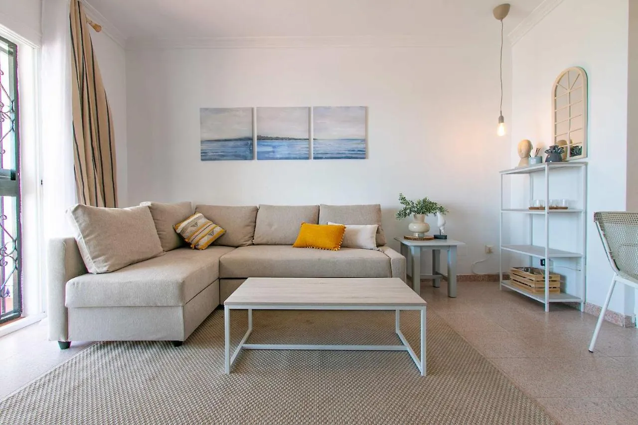 Apartment Apartamento Buganvillas Primera Linea De Playa Malaga