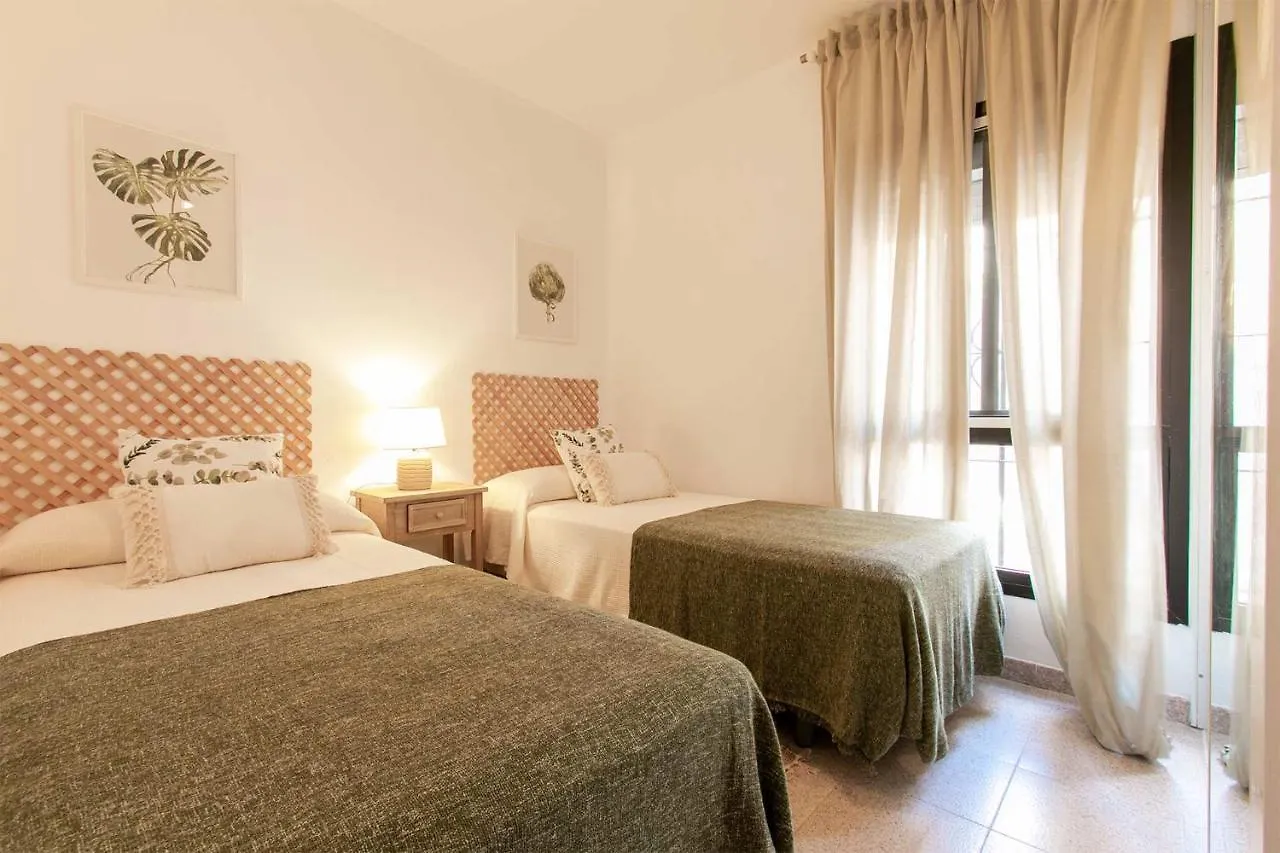 Apartamento Buganvillas Primera Linea De Playa Malaga Apartment